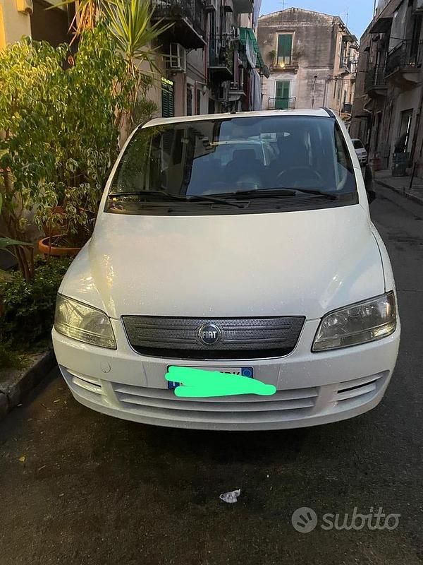 Usata Fiat Multipla 103 CV (75 kW) 2008 Bianco Monovolume