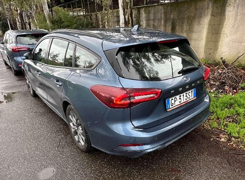 Usata Ford Focus ST-Line 125 CV (91 kW) 2023 Blu/azzurro Station wagon