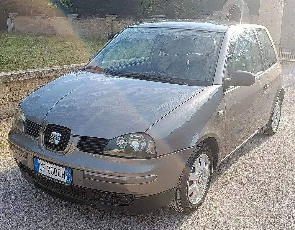 Usata Seat Arosa Stella 50 CV (36 kW) 2003 Utilitaria
