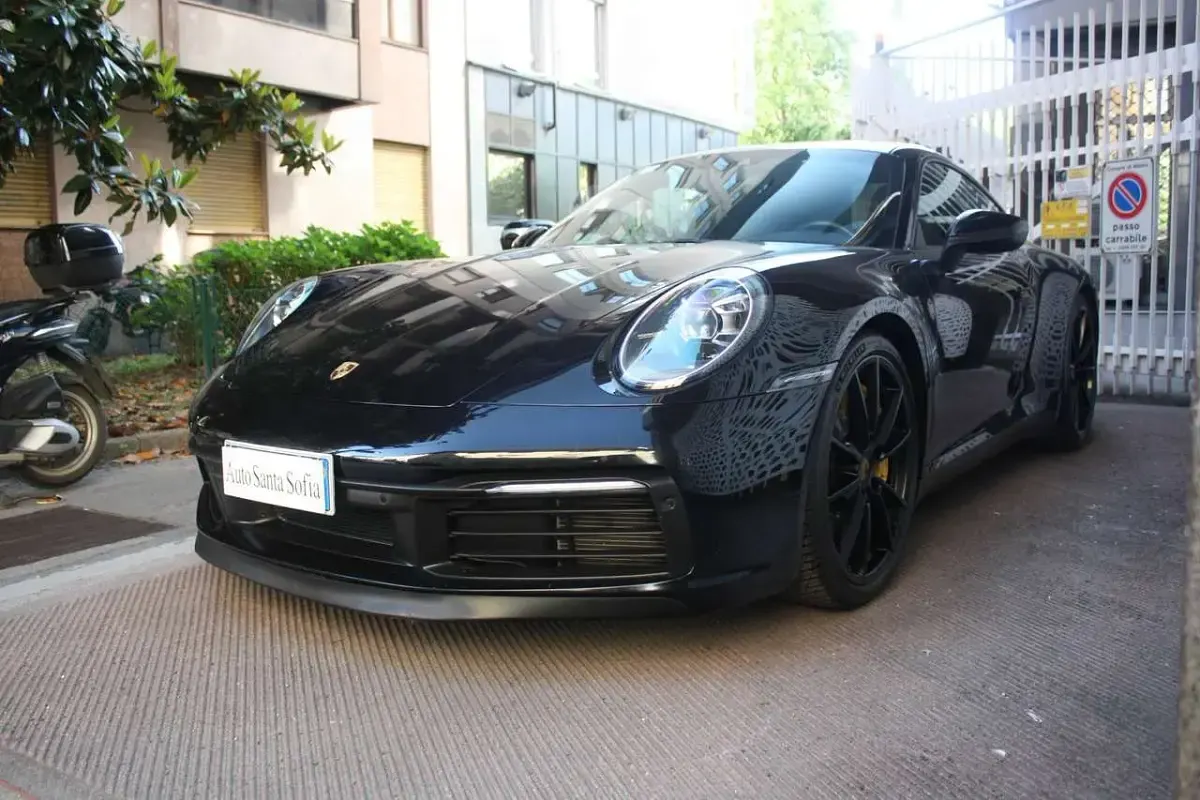 Usata Porsche 911 Carrera 4S Sport 450 CV (330 kW) 2019 Nero basalto met. Coupé