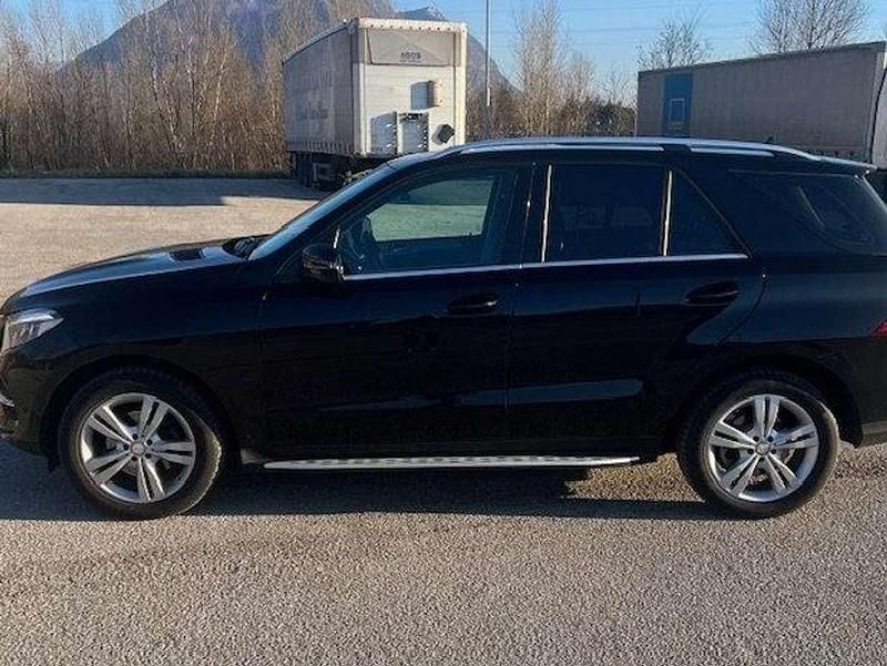 Usata Mercedes GLE250 Premium 204 CV (150 kW) 2016 Nero SUV