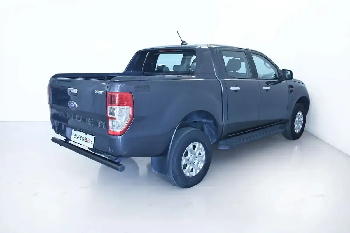 Usata Ford Ranger XLT 170 CV (125 kW) 2022 Nero Pick-up