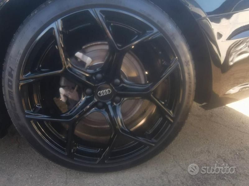 Usata Audi A6 Business 190 CV (139 kW) 2017 Nero Station wagon