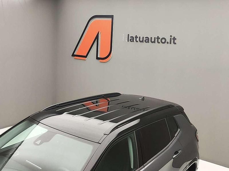 Usata Jeep Compass 131 CV (96 kW) 2024 Graphite grey / tetto nero SUV