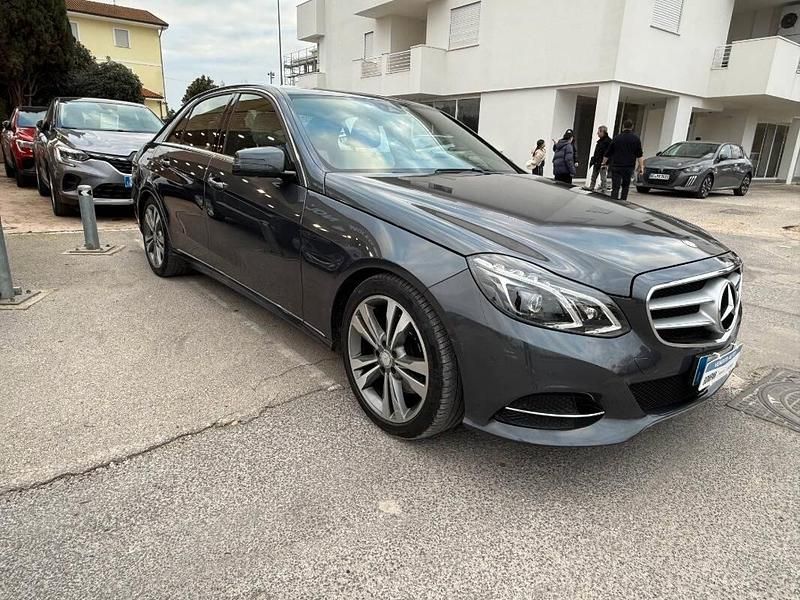 Usata Mercedes E250 Premium 2015 Berlina