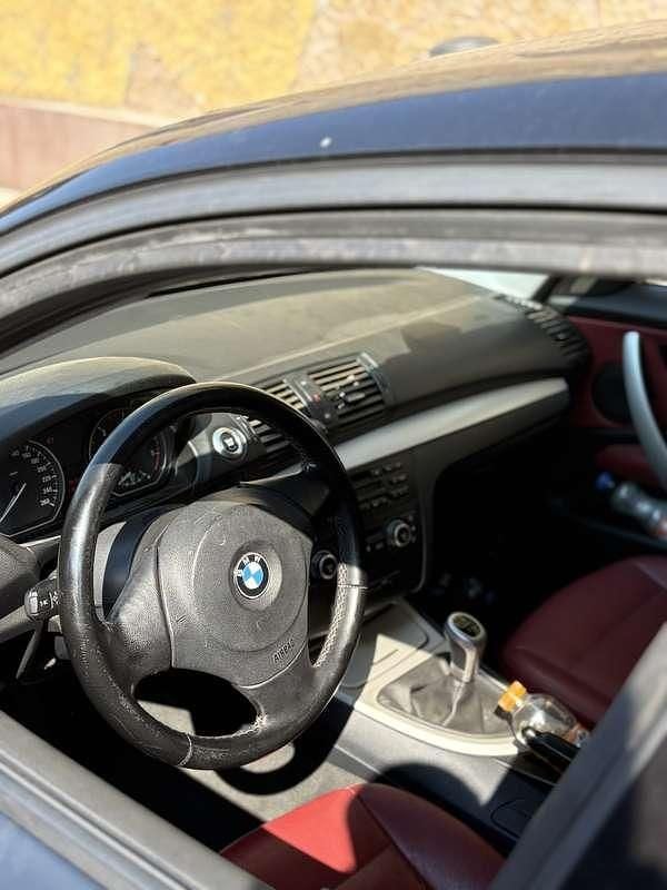 Usata BMW 120 177 CV (130 kW) 2009 Utilitaria
