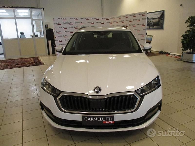 Occasion Skoda Octavia Ambition 116 ch (85 kW) 2022 Gris Break