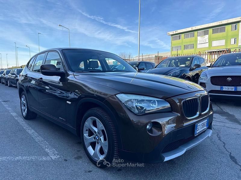 Usata BMW X1 143 CV (105 kW) 2010 Marrone SUV