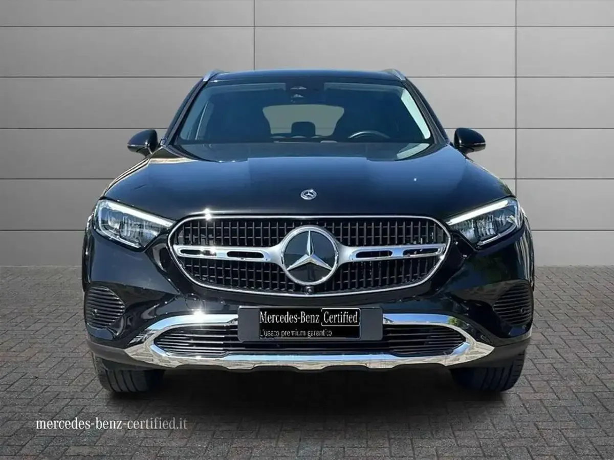 Usata Mercedes GLC220 Advanced 197 CV (144 kW) 2024 Nero metallizzato SUV