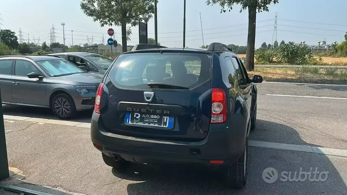 Usata Dacia Duster 105 CV (77 kW) 2011 Bluazzurro SUV