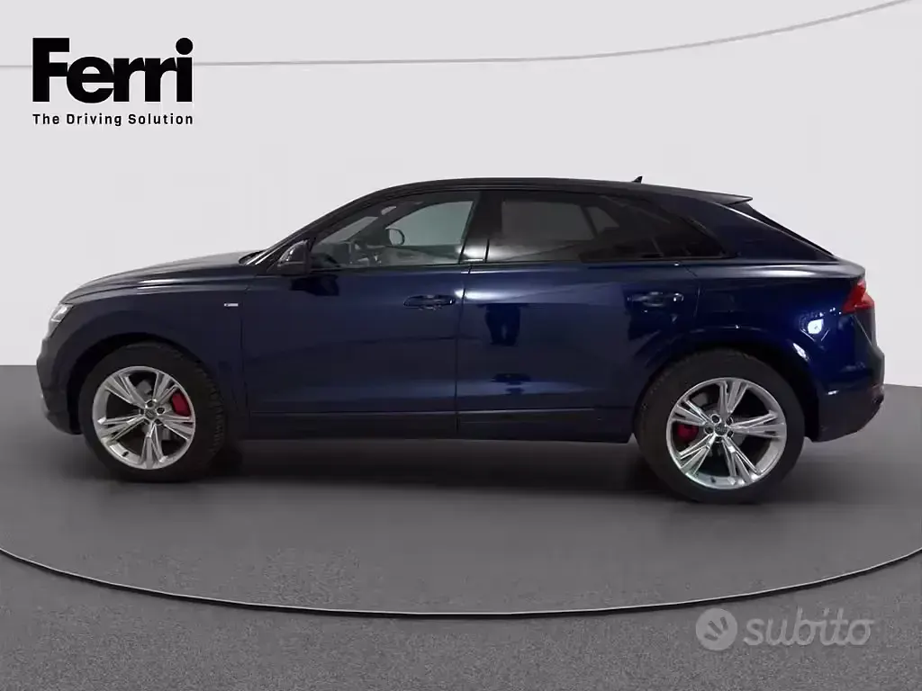 Usata Audi Q8 Sport 231 CV (169 kW) 2023 Blu SUV
