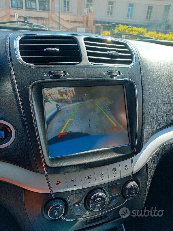 Usata Fiat Freemont 140 CV (102 kW) 2014 Bianco SUV