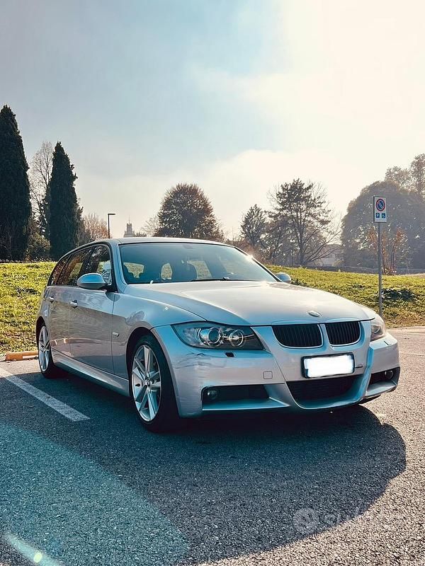 Grigio Usata 2007 BMW 320 Tre volumi | 3000 € - Immagine 1/4