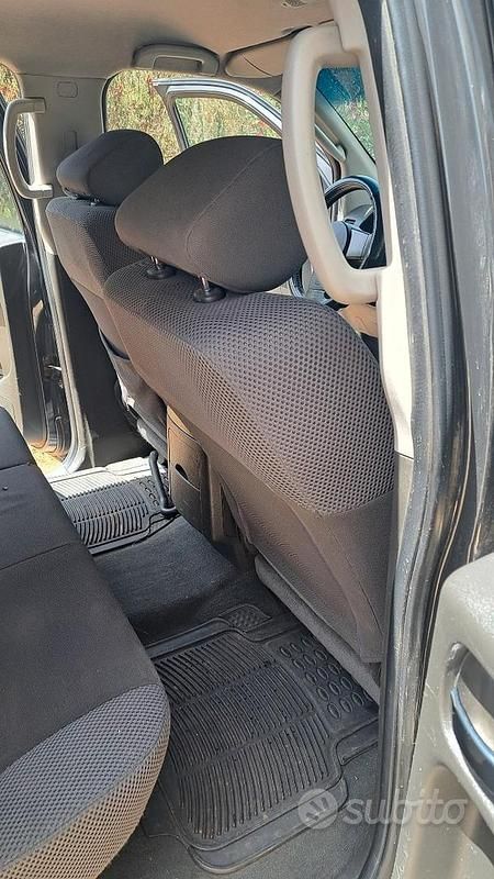 Usata Nissan Navara 2007 Nero Pick-up