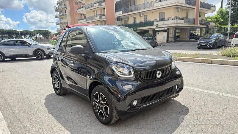 Usata Smart ForTwo Cabrio Passion 90 CV (66 kW) 2018 Nero Cabrio