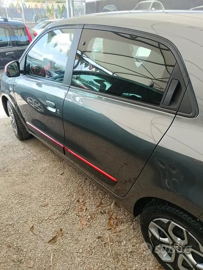 Usata Renault Twingo 69 CV (50 kW) 2017 Grigio Utilitaria