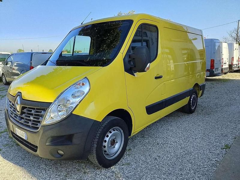Begagnad Renault Master 131 HK (96 kW) 2019 Gul Van