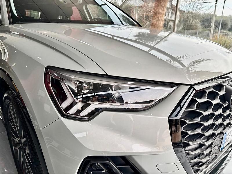 Usata Audi Q3 Sportback 150 CV (110 kW) 2022 Grigio SUV