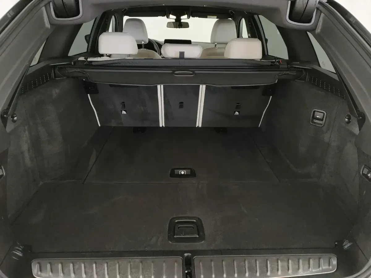 Occasion BMW 520 M Sport 190 ch (139 kW) 2023 Gris Break
