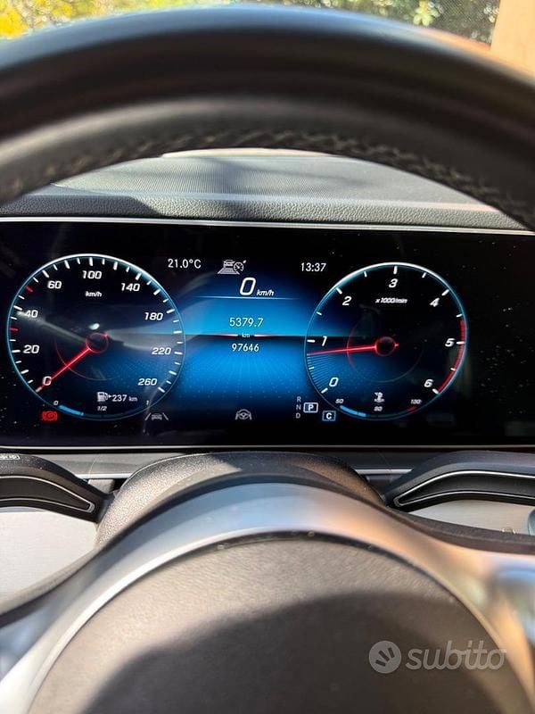 Usata Mercedes GLE300 Premium Plus 2020 Nero SUV