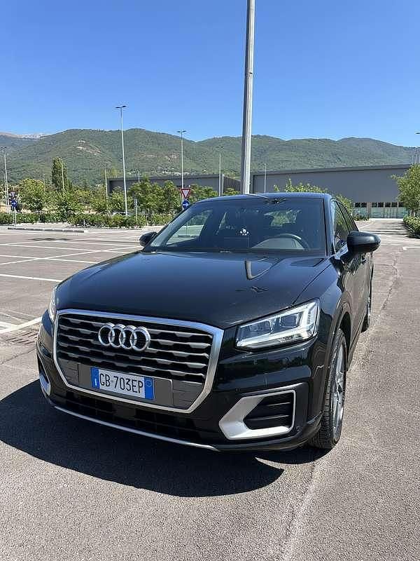 Usata Audi Q2 Business 150 CV (110 kW) 2020 Nero SUV
