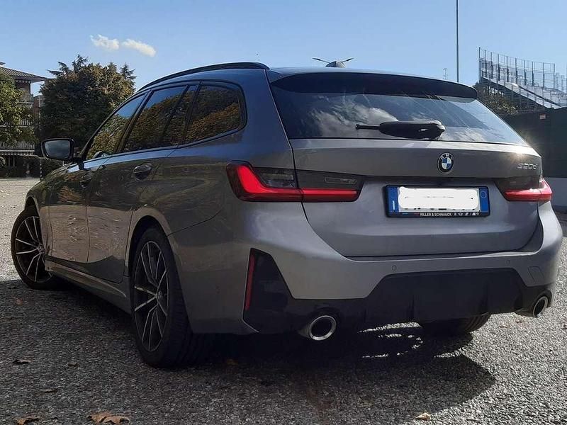 Usata BMW 320 M Sport 190 CV (139 kW) 2024 Grigio Station wagon