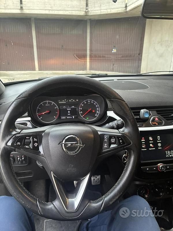 Usata Opel Corsa 70 CV (51 kW) 2017 Utilitaria