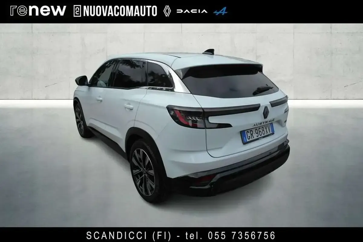 Usata Renault Austral Techno 199 CV (146 kW) 2023 Bianco SUV