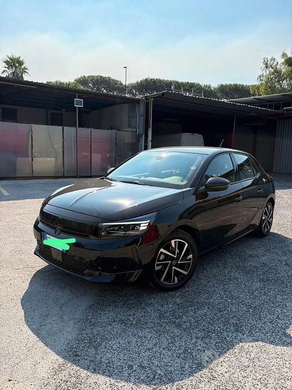 Usata Opel Corsa 75 CV (55 kW) 2024 Nero Berlina