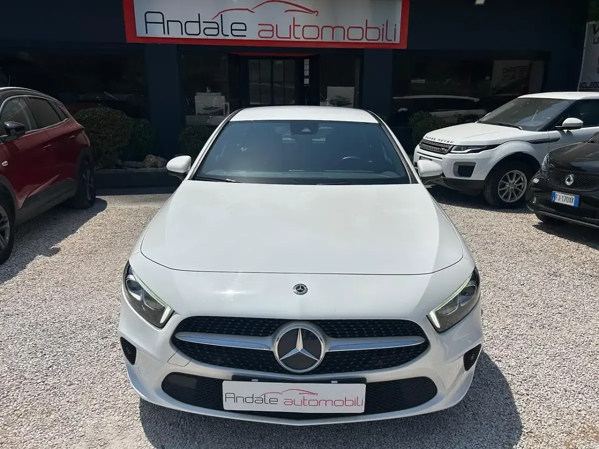 Usata Mercedes A180 Executive 115 CV (84 kW) 2020 Bianco Berlina