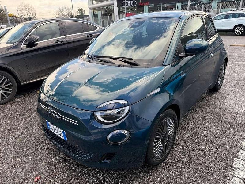 Usata Fiat 500e La Prima 42 kW (58 CV) 2021 Utilitaria