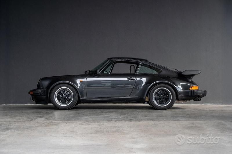 Usata Porsche 930 Turbo 300 CV (220 kW) 1981 Pewter metallic Coupé