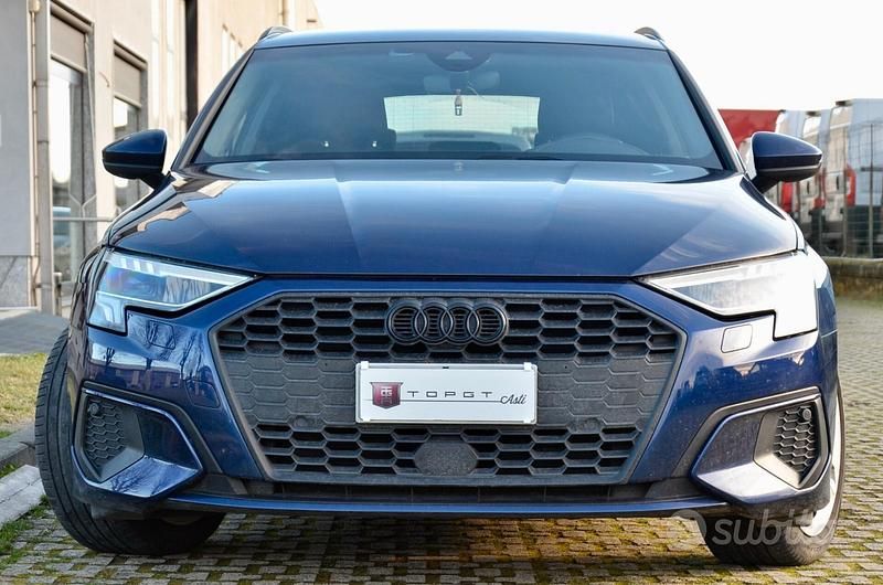 Usata Audi A3 Advanced Plus 116 CV (85 kW) 2022 Blu Berlina