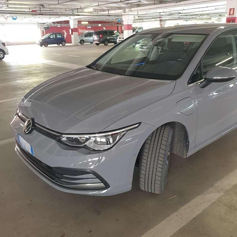 Usata VW Golf VIII Style 150 CV (110 kW) 2021 Berlina