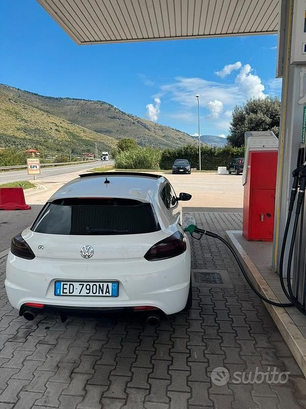 Usata VW Scirocco 210 CV (154 kW) 2010 Bianco Coupé