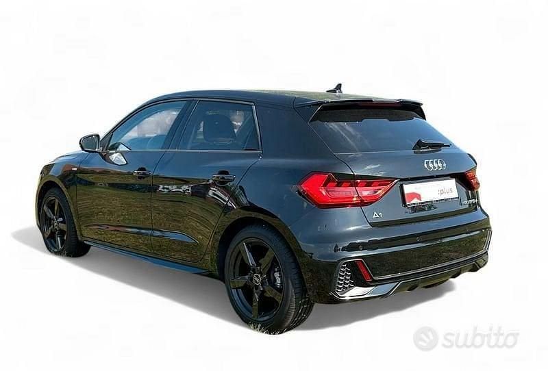 Usata Audi A1 Ambiente 116 CV (85 kW) 2024 Nero Berlina