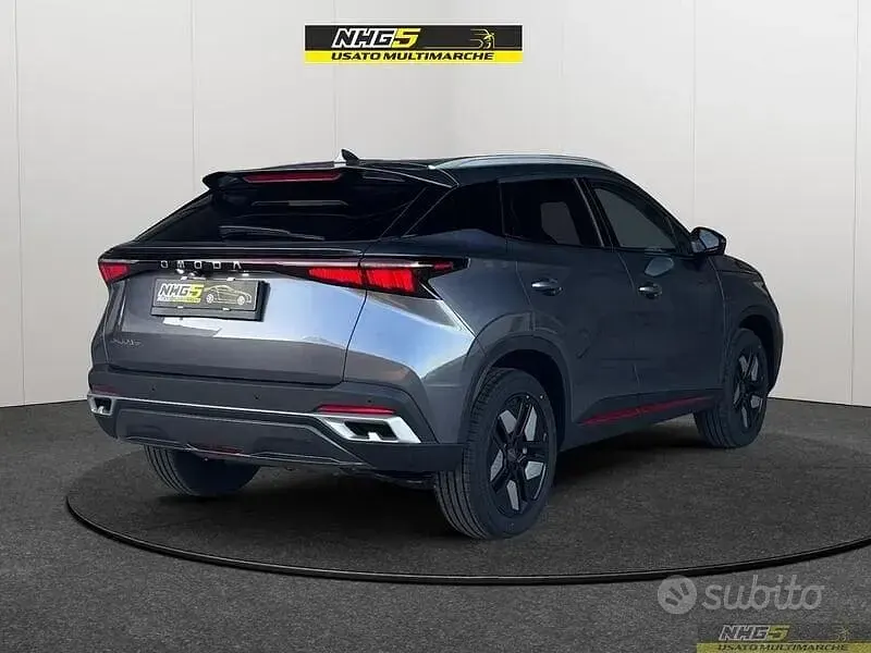 Begagnad Omoda 5 147 HK (108 kW) 2024 Grå SUV