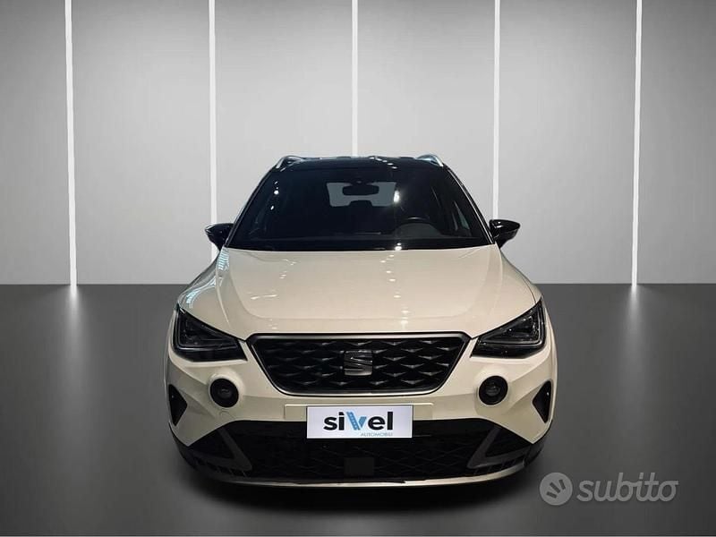 Usata Seat Arona FR 110 CV (80 kW) 2023 Bianco SUV