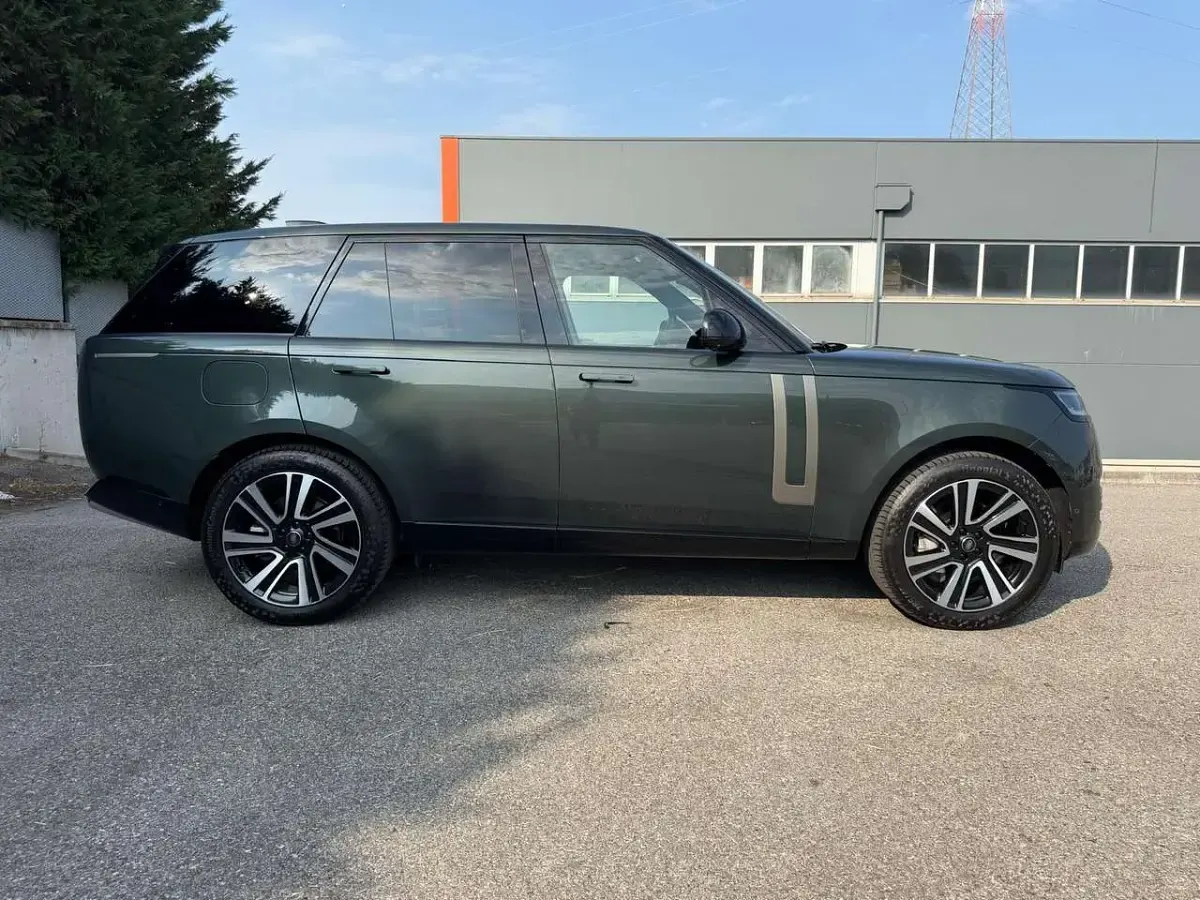 Usata Land Rover Range Rover HSE 351 CV (258 kW) 2023 Verde SUV