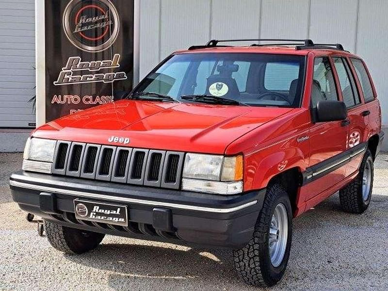 Rosso Usata 1992 Jeep Cherokee SUV | 16.800 € - Immagine 1/4