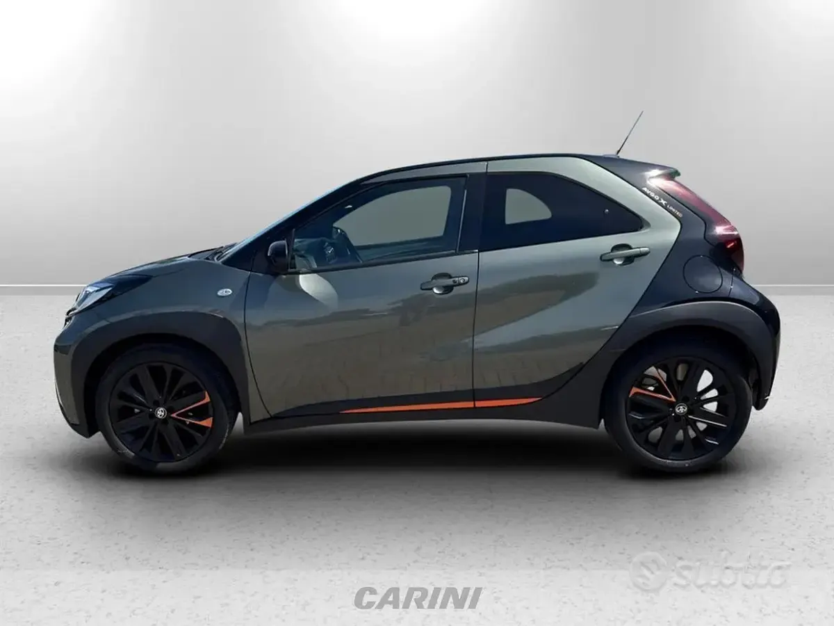 Usata Toyota Aygo X Limited 72 CV (52 kW) 2022 Verde SUV