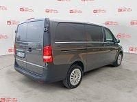 Usata Mercedes Vito 163 CV (119 kW) 2023 Grigio Furgone