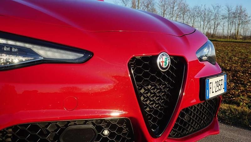 Usata Alfa Romeo Giulia Veloce 211 CV (155 kW) 2017 Berlina