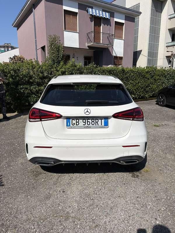 Usata Mercedes A180 Premium 136 CV (100 kW) 2021 Berlina