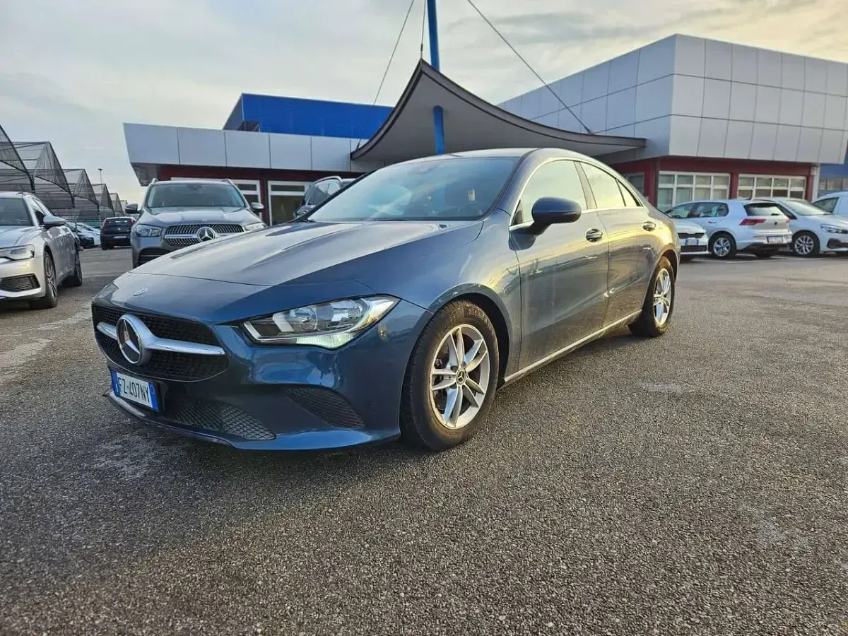 Usata Mercedes CLA200 Business 150 CV (110 kW) 2019 Other Coupé