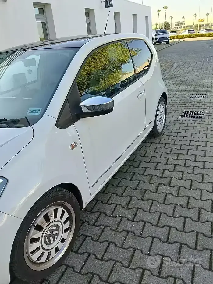 Usata VW up! 102 CV (75 kW) 2012 Bianco Utilitaria