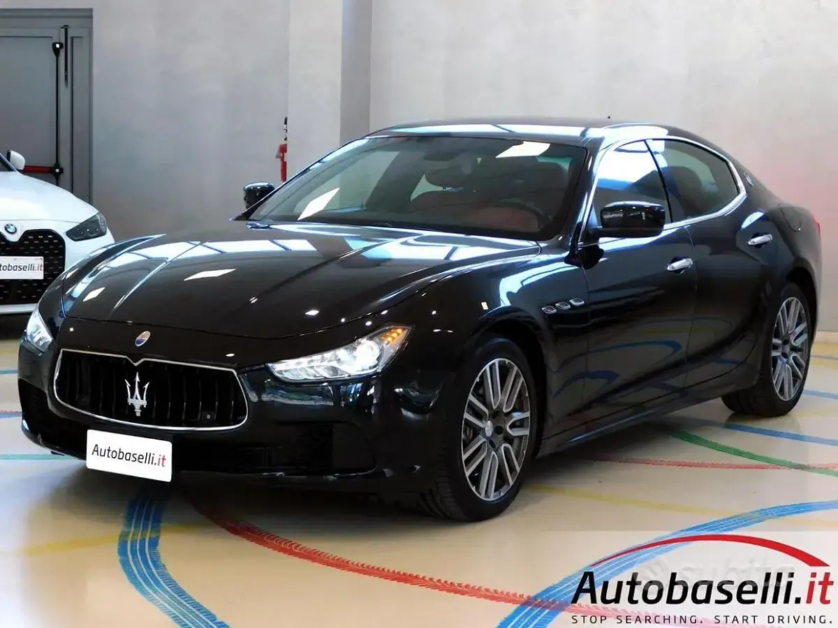 Usata Maserati Ghibli 275 CV (202 kW) 2016 Nero Berlina