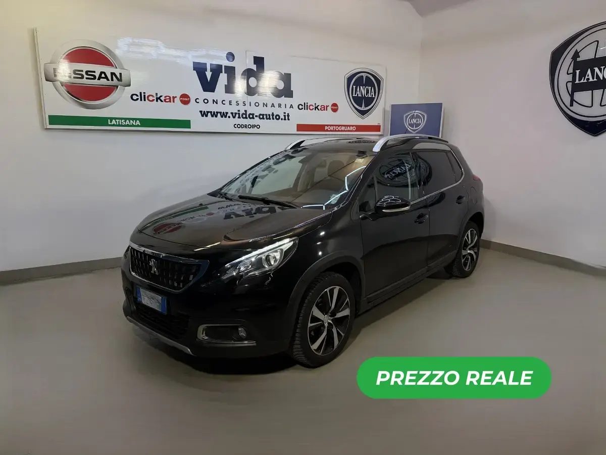Usata Peugeot 2008 Allure 99 CV (72 kW) 2017 SUV