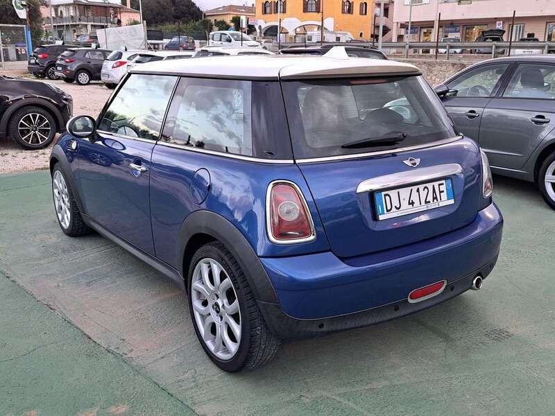 Usata Mini Cooper D Chili 109 CV (80 kW) 2008 Blu/azzurro Utilitaria