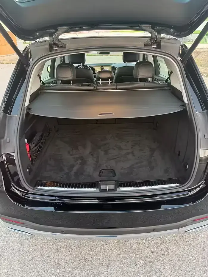 Usata Mercedes GLE300 Premium 272 CV (200 kW) 2022 Nero SUV